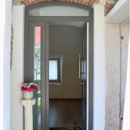 La Moretta Rustic Апартаменты Неграр